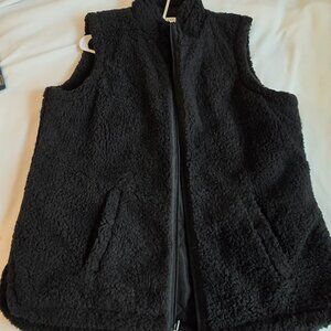 d&co reversible vest